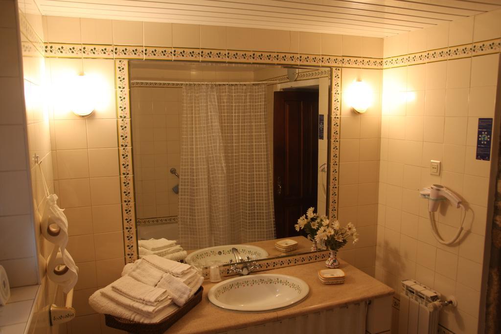 Casa da Quinta De S. Martinho Vila Real Quarto foto